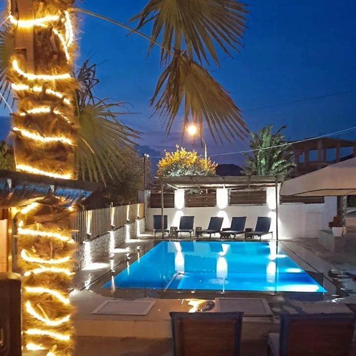 Hotel Villa Ruci คซามิล ภายนอก รูปภาพ